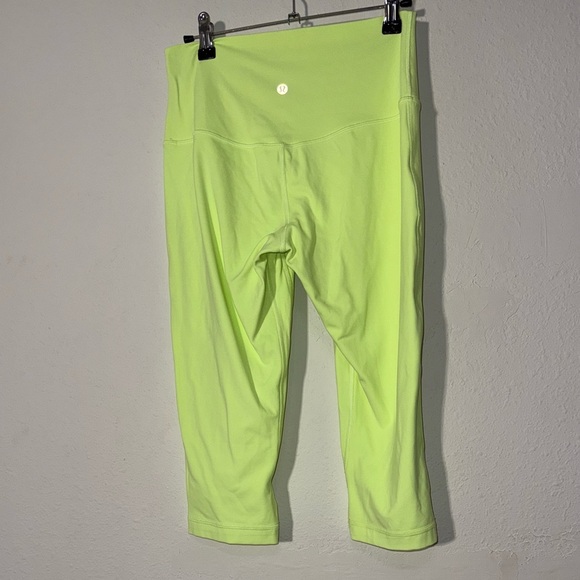 lululemon athletica Pants - Lululemon Athletica Cropped Leggings